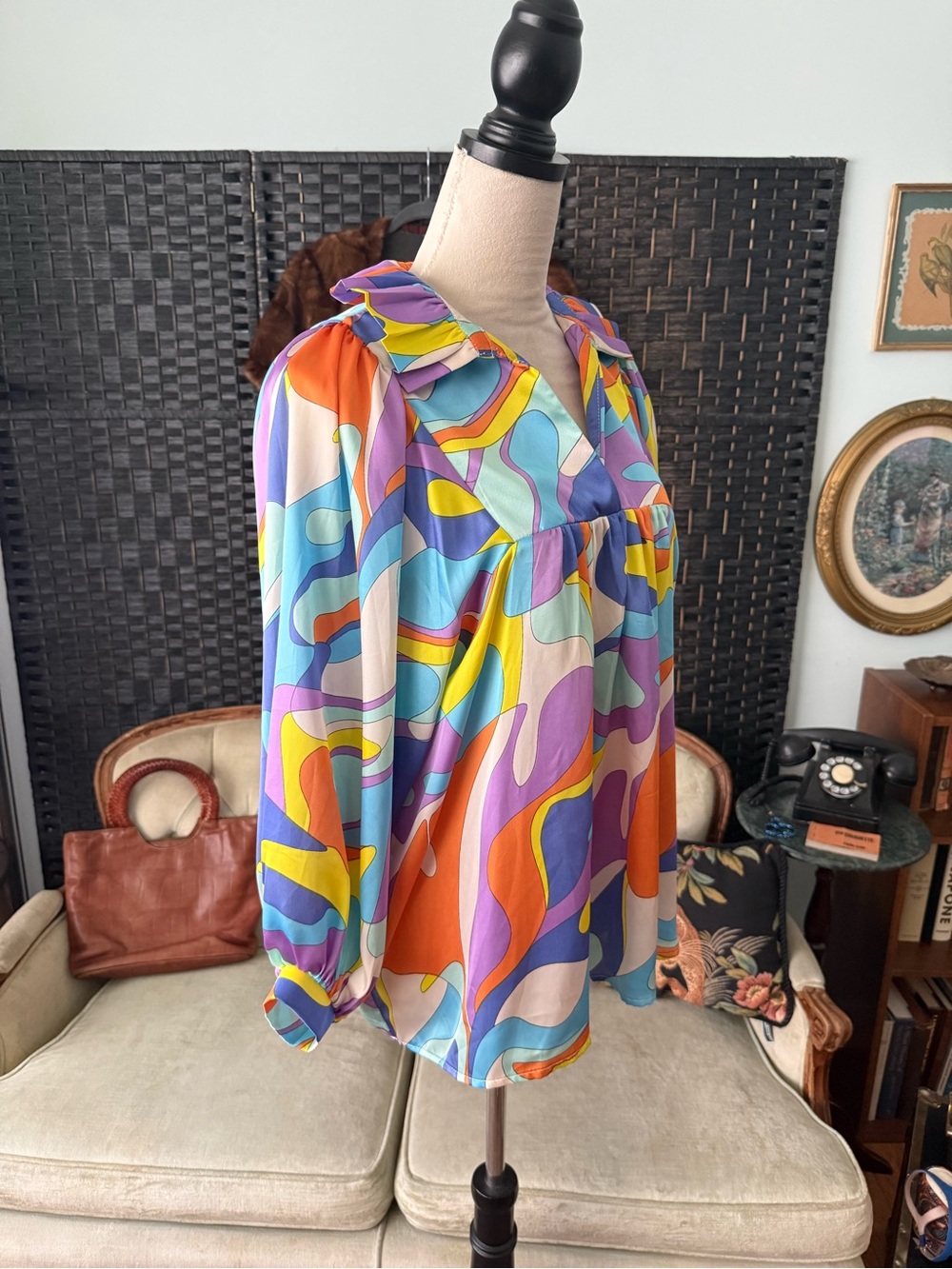 🌈✨ Adrienne Abstract Puff Sleeve Babydoll Blouse Retro Mod Small - Picture 6 of 12